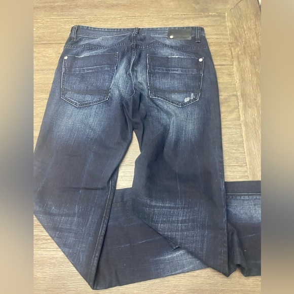 Calvin Klein men, Slim straight distress blue jeans size 34X 32 NWOT Button Fly - Picture 2 of 8